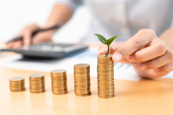 地方政策接连出台助车市持续向好 乘联分会上调2025年零售预测