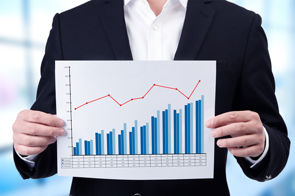 大数据与AI如何助力企业实现精准预算分析与预测？